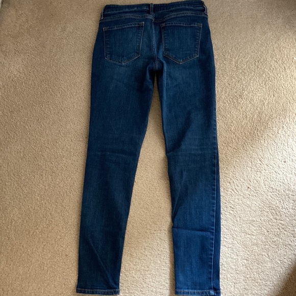 Old Navy Rockstar Dark Wash Skinny Jeans - Picture 3 of 3